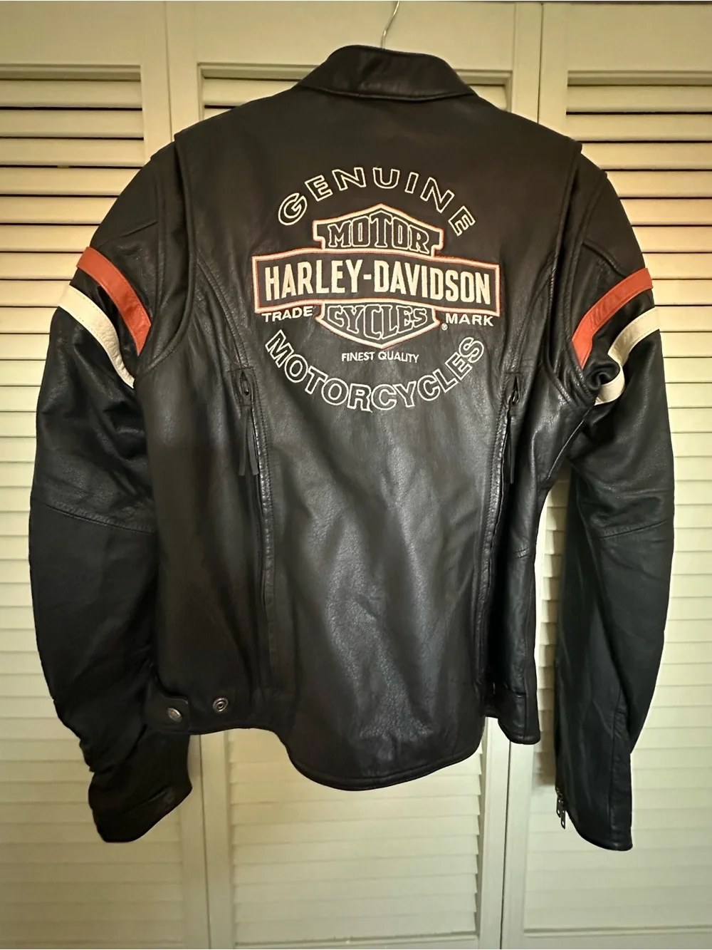 Harley-Davidson Black Leather 3-in-1 style jacket with a thermal/hoodie layer